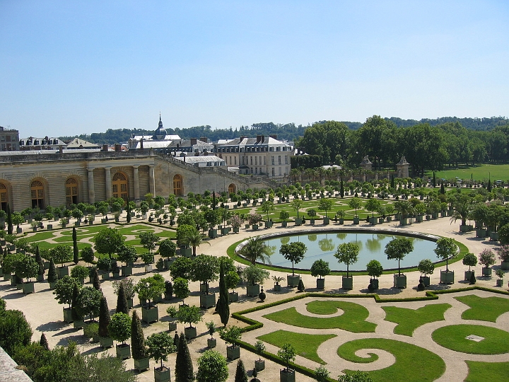 053 Versailles gardens.jpg
